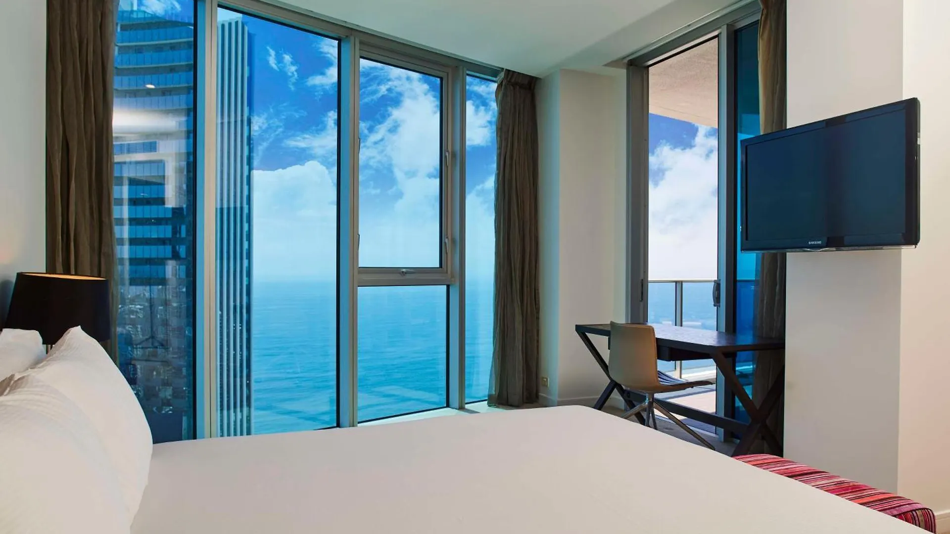 Resort Hilton Surfers Paradise Hotel & Residences Gold Coast