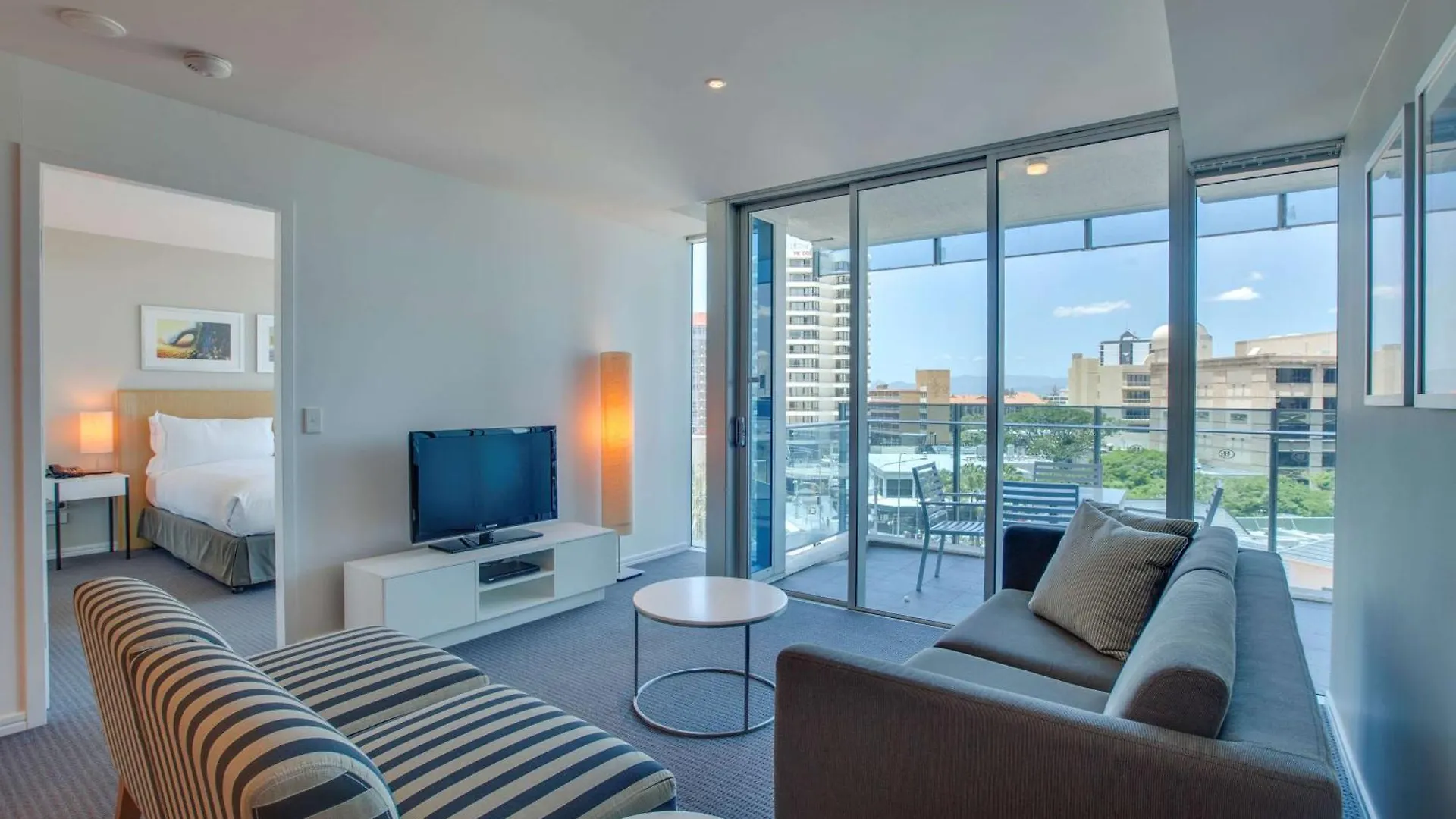 Hilton Surfers Paradise Hotel & Residences Gold Coast 5*,  Australia